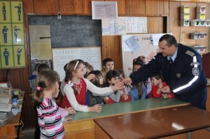 decaodk103121 “Малки мартенички” на гости в КАТ-Ловеч