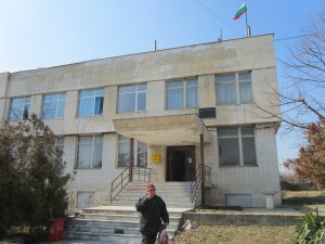 doirenci603122 Ремонти на покрива на кметството и на оградата на гробищния парк най-спешните за решаване проблеми на Дойренци