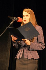 ezikova2004121 Областният управител бе гост на празника на Езиковата гимназия