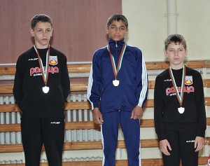 alexi2205121 Млада надежда на спортния клуб по борба „Ловеч” със злато от шампионата във Враца