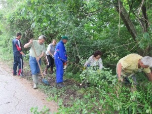 dapochistim1205126 Администрация и съветници се включиха в инициативата „Да почистим България за един ден”