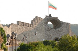 lovechkrepost1105121 ЧЕСТИТ ПРАЗНИК ЛОВЕЧ!