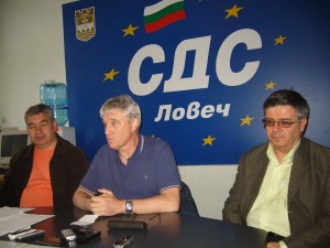 sds1605121 Лидерът на СДС Ловеч Георги Митев: Решението е логично, макар и закъсняло