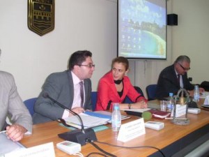 ouzasedanie1306121 Областният управител на Ловеч Ваня Събчева бе избрана за представител на РСР на СЗР в работната група за програма регионално развитие