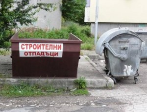 konteiner1607121 Община Ловеч разположи 14 контейнера за строителни отпадъци в града