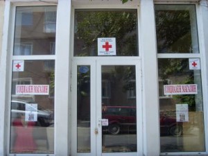 redcross1407121 ОС НА БЧК ЛОВЕЧ ОТВАРЯ СОЦИАЛЕН МАГАЗИН