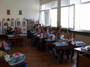 ushilishte3108121 В две от комисиите съветниците обсъждат информацията за състоянието и готовността на училищата и детските заведения за новата учебна година