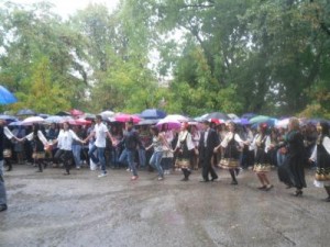 eg1709121 Езиковата откри учебната година с нови придобивки и високи гости