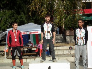 Teteven251012001 Нашите ориентировачи с 3 медала от купа „Тетевен” 2012
