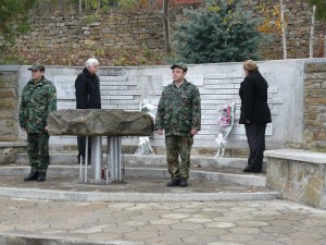 gorno pavlikeni1811121 Корнелия Маринова и Младен Младенов в Горно Павликени за празника на читалището и 100-годишнината на Балканската война