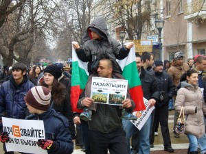 protestlovech17021310